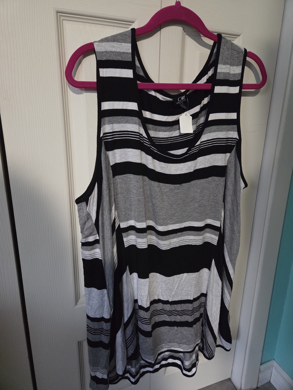 Cable & Gauge Black, Gray & White Striped Tank